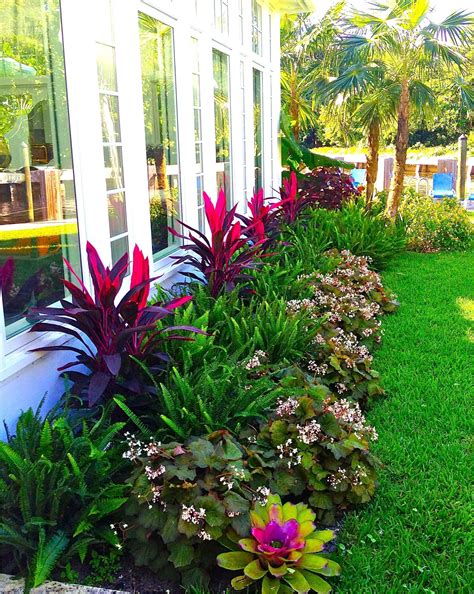 Most Amazing Tropical Garden Landscaping Ideas Daily
