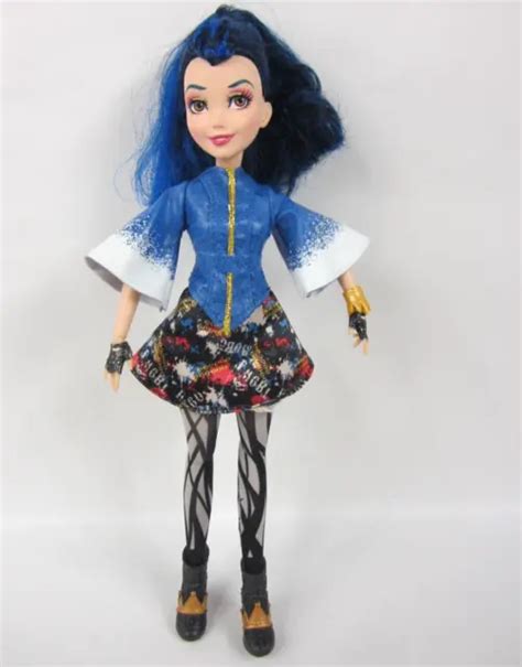 HASBRO DISNEY DESCENDANTS Signature Evie Isle Of The Lost Doll Inch PicClick