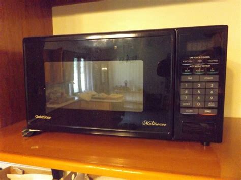 Goldenstar Microwave Microwave Auction Kitchen Appliances