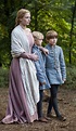The White Queen - Elizabeth Woodville with Richard and Thomas Grey ...
