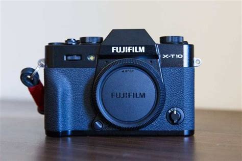 If you're going down this wedding. The Fujifilm X-T10 for Street Photography - Street Hunters