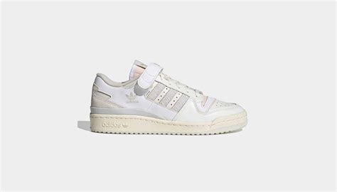 Une Adidas Forum 84 Low “orbit Grey” à Lhorizon Le Site De La Sneaker
