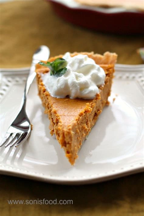 Although it tastes very much like a pumpkin cheesecake, this pie is much easier to prepare. Easy Quick Pumpkin Pie With Cream Cheese / Easy Cream ...