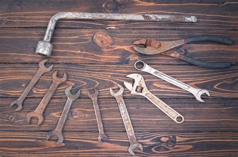 17 Types Of Wrenches With Images And What They Are Use For