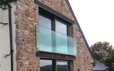 Veon Glass Bespoke Structural Glass Solutions Frameless Glass