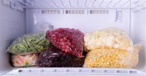 Since the cold air coming into the fresh food section originates in the freezer above, the rear of the. 7 Frozen Foods Everyone Should Always Have Stacked In ...