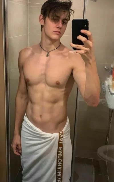 shirtless male beefcake muscular fit shower hunk man towel guy photo 4x6 b350 4 99 picclick