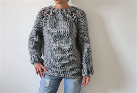 This is a digital pdf knitting epattern, instructions for you to download on to your computer and print off at. Super Chunky Raglan - Top Down Knit Sweater Pattern in ...