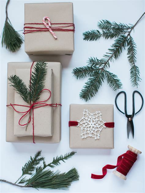 20 Creative T Wrapping Ideas For Christmas Hey Fitzy