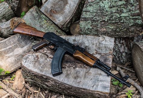Worlds Best Rifle Russian Ak 47 Vs Us M 16 The National Interest