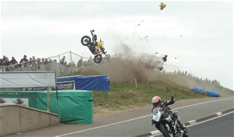 Nw200 Guy Martin Crash Bike Accident Isle Of Man Racing Bikes
