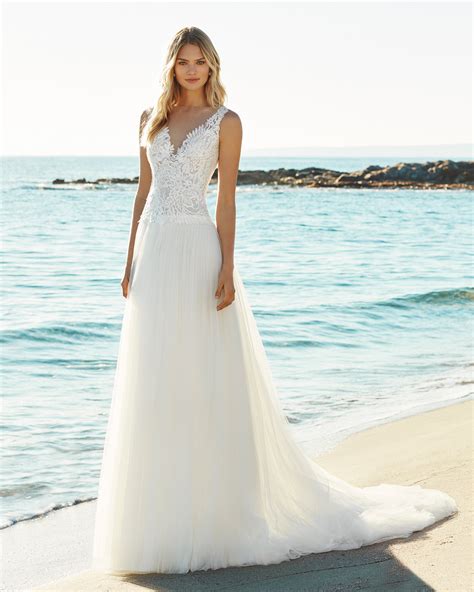 Gilm Bridal 2019 Aire Beach Wedding Collection