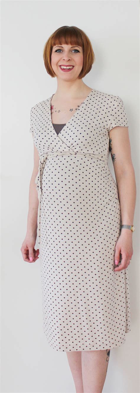 Dotted Maternity Dress Sewing Projects