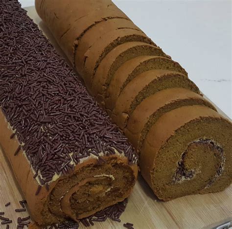 4.795 resep bolu gulung ala rumahan yang mudah dan enak dari komunitas memasak terbesar dunia! Cara Membuat Bolu Gulung Coklat Mocca