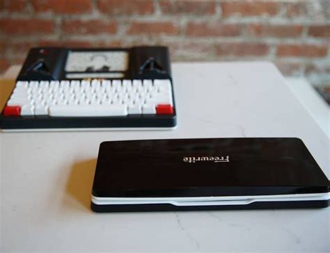 Traveler Distraction-Free Writing Tool » Gadget Flow