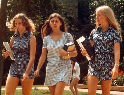 The Match Everything Trend Of The 1970s By Wearing A Gingham