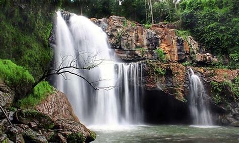 Visitbali The Charm Of Tegenungan Waterfall In Gianyar Bali