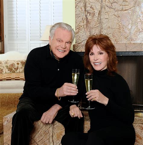 Robert Wagner And Stefanie Powers Look Back On ‘hart To Hart 40 Years