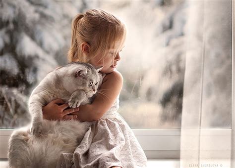 Baby Vs Cat 22 Cutest Photos Shows Beautiful Relation Of