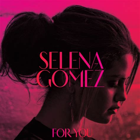 H Selena Gomez παρουσίασε το εξώφυλλο του νέου της άλμπουμ Δείτε το Mad Tv