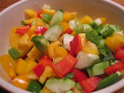 Elizabeth Anns Recipe Box Cucumbers Peppers And Balsamic Vinaigrette