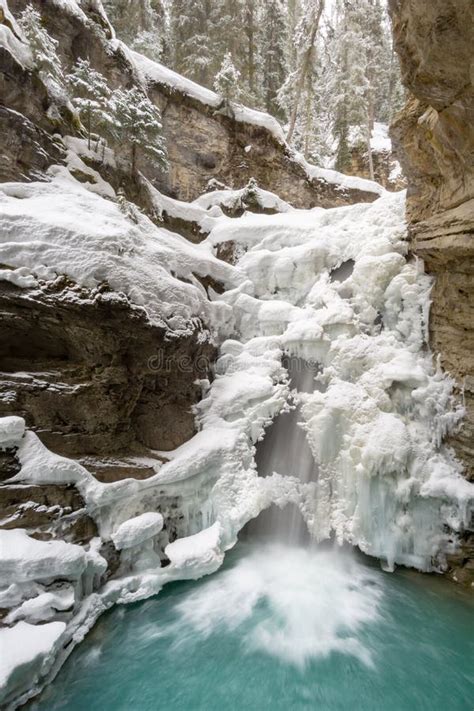 Frozen Waterfall Stock Photo Image Of Adventure Alpine 137266904