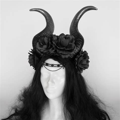 Maleficent Headpiece By Nyphiris Vegan Horns Headdress Demon Oc Succubus Costume