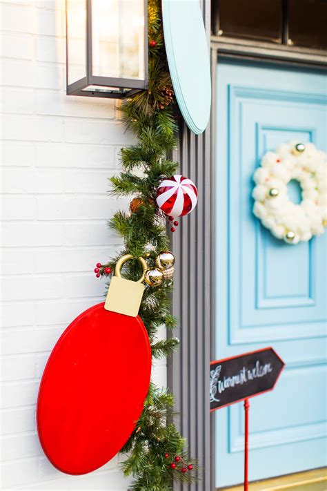 Follow our holiday crafts and ideas. Outdoor Christmas Door Decorations: DIY Wood Lights ...