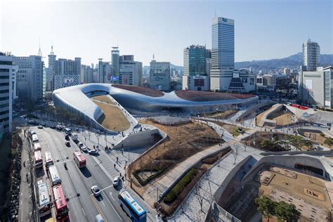 Dongdaemun Design Plaza Seoul South Korea Zaha Hadid Iwan Baan