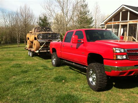 2007 Chevy 2500HD Classic Duramax LBZ towing my mud truck | Mud trucks
