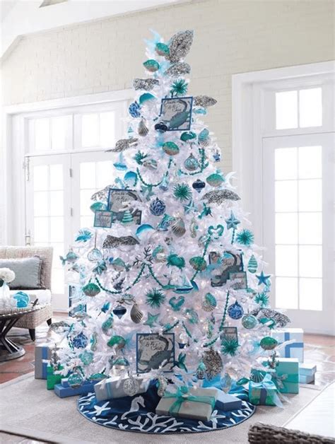 48 Stunning White Christmas Tree Ideas To Decorate Your Interior Pimphomee