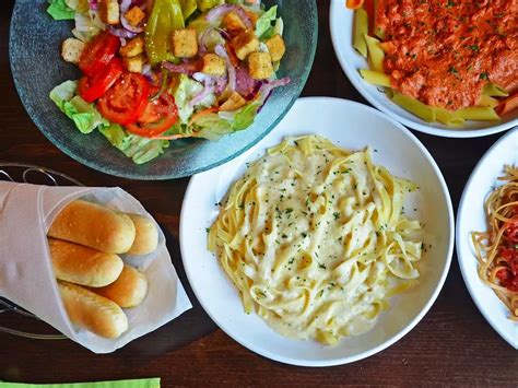 What Delivery System Does Olive Garden Use