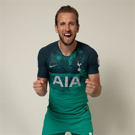Tottenham hotspur shop deals & offers for december 2020 get the cheapest price for products and save money your shopping community hotukdeals. Tottenham Hotspur 2018-19 Nike Third Kit | 18/19 Kits ...