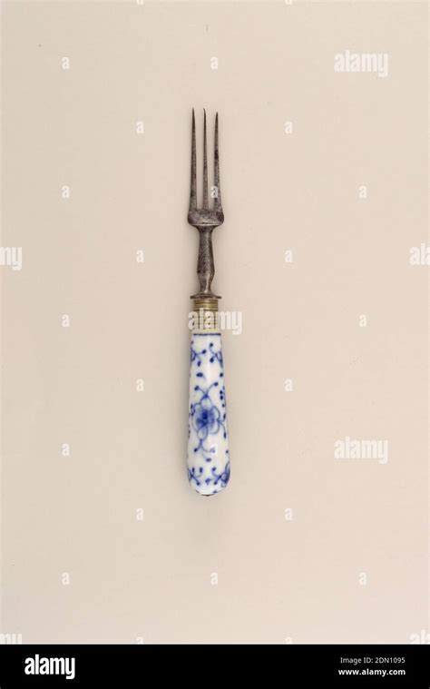 Fork And Knife With Porcelain Handles Meissen Porcelain Manufactory