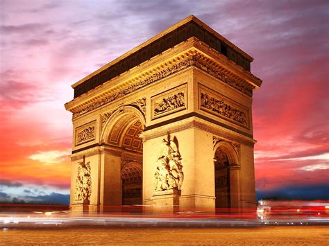 See more ideas about arc de triomphe, paris, paris france. Arc de Triomphe à proximité de notre hôtel - Vue ...
