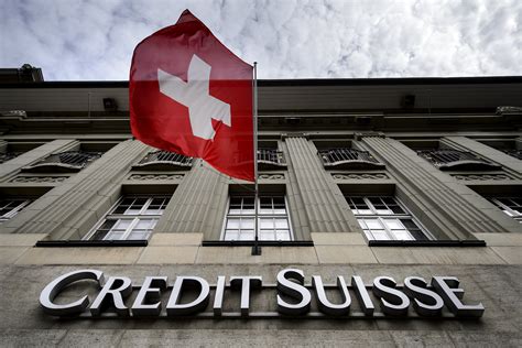 Credit Suisse Brings In Former Ubs Executive To Head Risk Committee