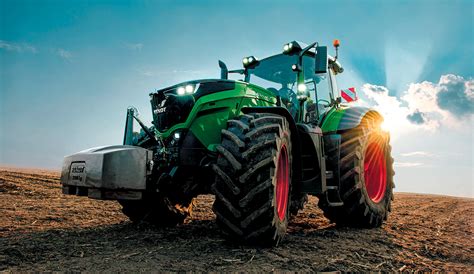 Australasian Farmers And Dealers Journal Fendt 1000 Vario In A Class Of