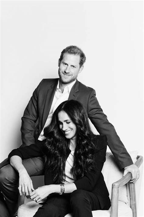 Prince Harry And Meghan Markle Unveil Stunning New Portrait For The First Time Since Leaving