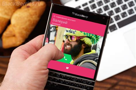 Как установить Whatsapp на Blackberry Passport