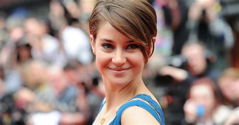 Shailene Woodleys Nude Sex Scenes In White Bird In A Blizzard Were Realistic And Truthful