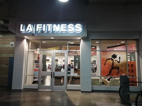 La Fitness Chicago South Loop Global Gym Bunny