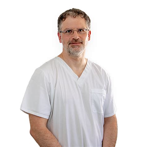 MUDr. Michal Božík PhD. | Ortopedická ambulancia | Expertmed.sk