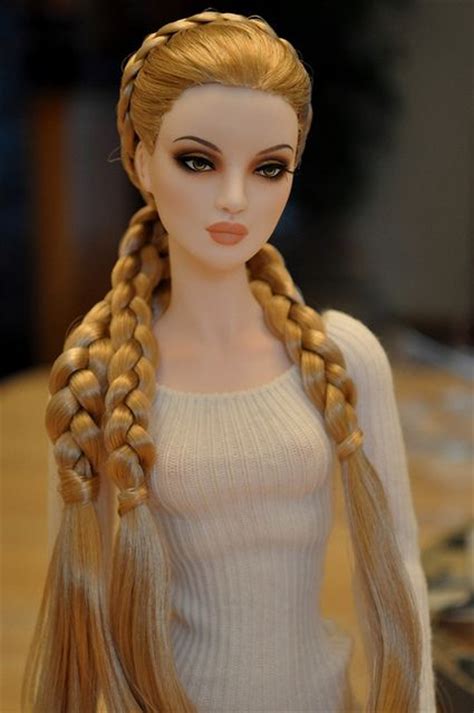 Barbie Love Her Hair Too Fashion Dolls Barbie Hair Fashion Royalty Dolls