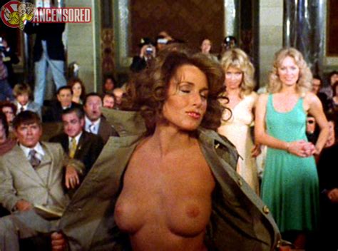 Naked Pamela Zinszer In The Happy Hooker Goes To Washington