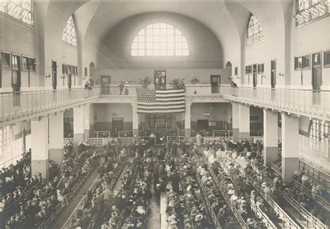 Main Hall At Ellis Islands Immigration Station Nyc In 1902