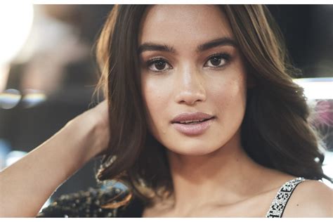 Kelsey Merritt Shares The Makeup Routine She Followed For The Victoria