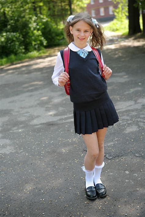 Pretty Schoolgirl 8 Imgsrcru