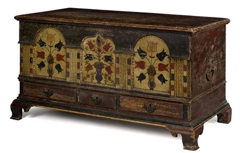Dower Chest Brings 108000 At Pook And Pook Auction