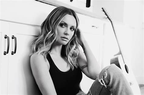 Album Review Carly Pearce 29 Written In Stone The Musical Divide