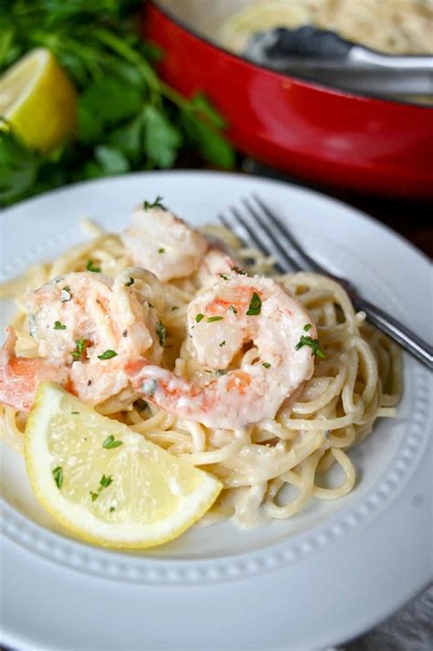 Creamy Lemon Garlic Shrimp Pasta